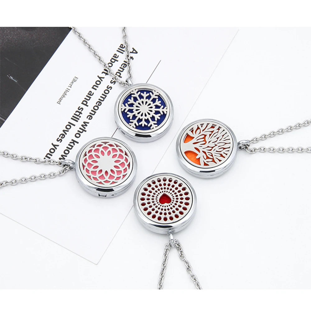 High Quality Patterns Tree of Life Aromatherapy Diffuser Pendant Perfume Locket Women Essential Oil Necklace Jewelry Wholesale