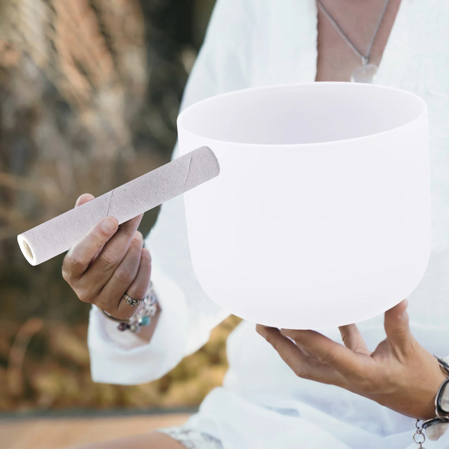 F Note Crystal Singing Bowl, 203mm Diameter, 153mm Height, 1.38kg Weight, Ideal for Meditation and Sound Therapy