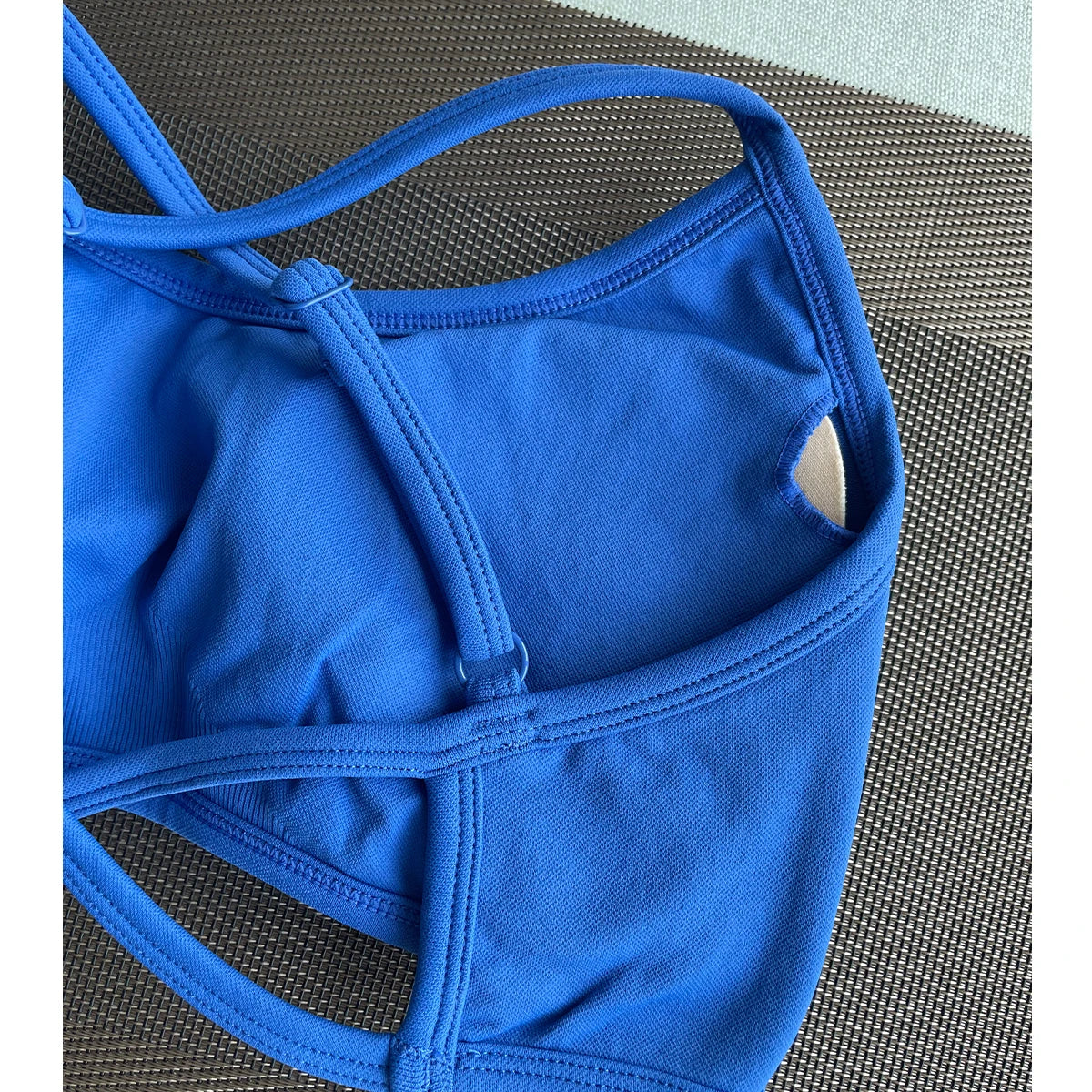 Newly listed price 2Pieces Sports Bra Seamless Spandex Woman Fitness Elastic  Sports Underwear